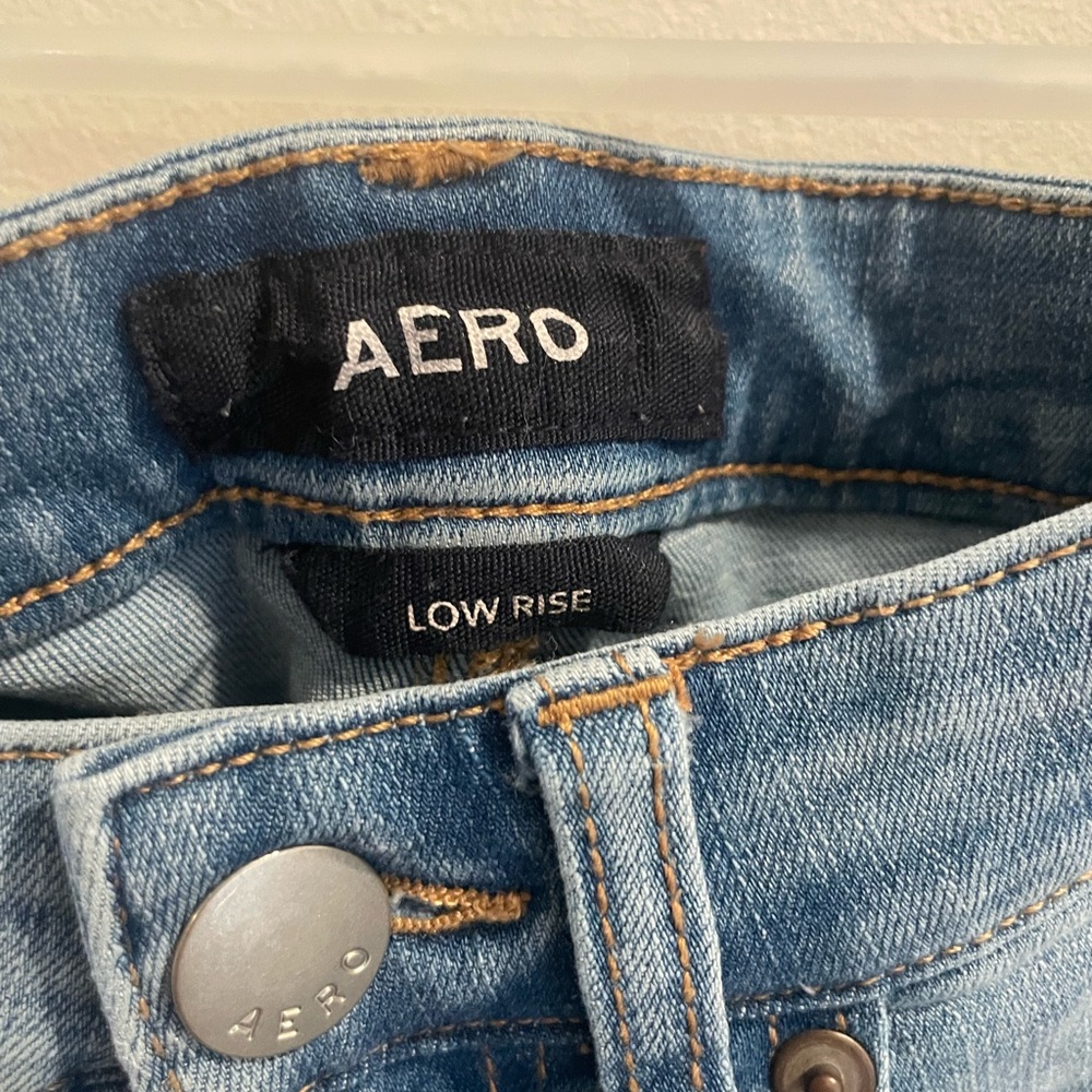 Distressed Light Blue Women’s Slim Jeans